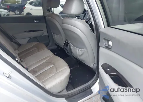 2016 Kia Optima Ex z USA, uszkodzony, nr VIN 5XXGU4L30GG052401